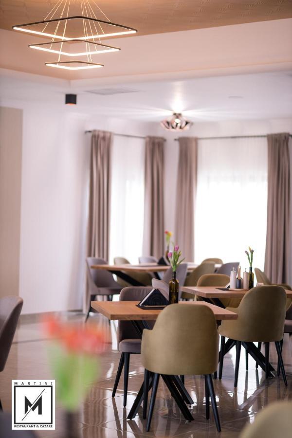 Martini Restaurant & Cazare Sebesel Bagian luar foto