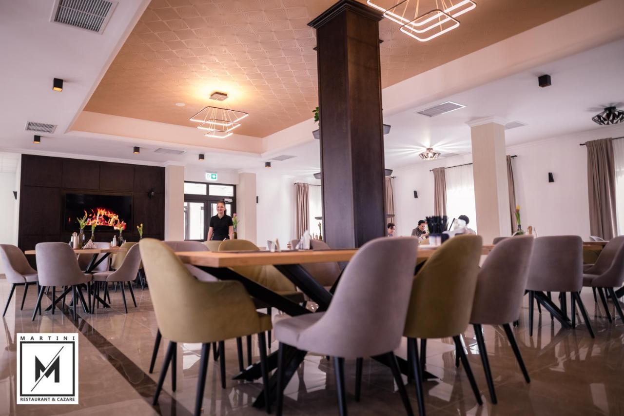 Martini Restaurant & Cazare Sebesel Bagian luar foto